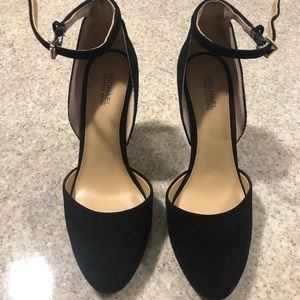 Michael Kors pumps
